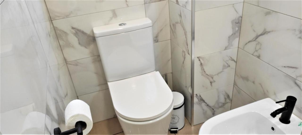 Gasthof Sweet Suites Guesthouse Close To Famous Avenue Liberty Lissabon
